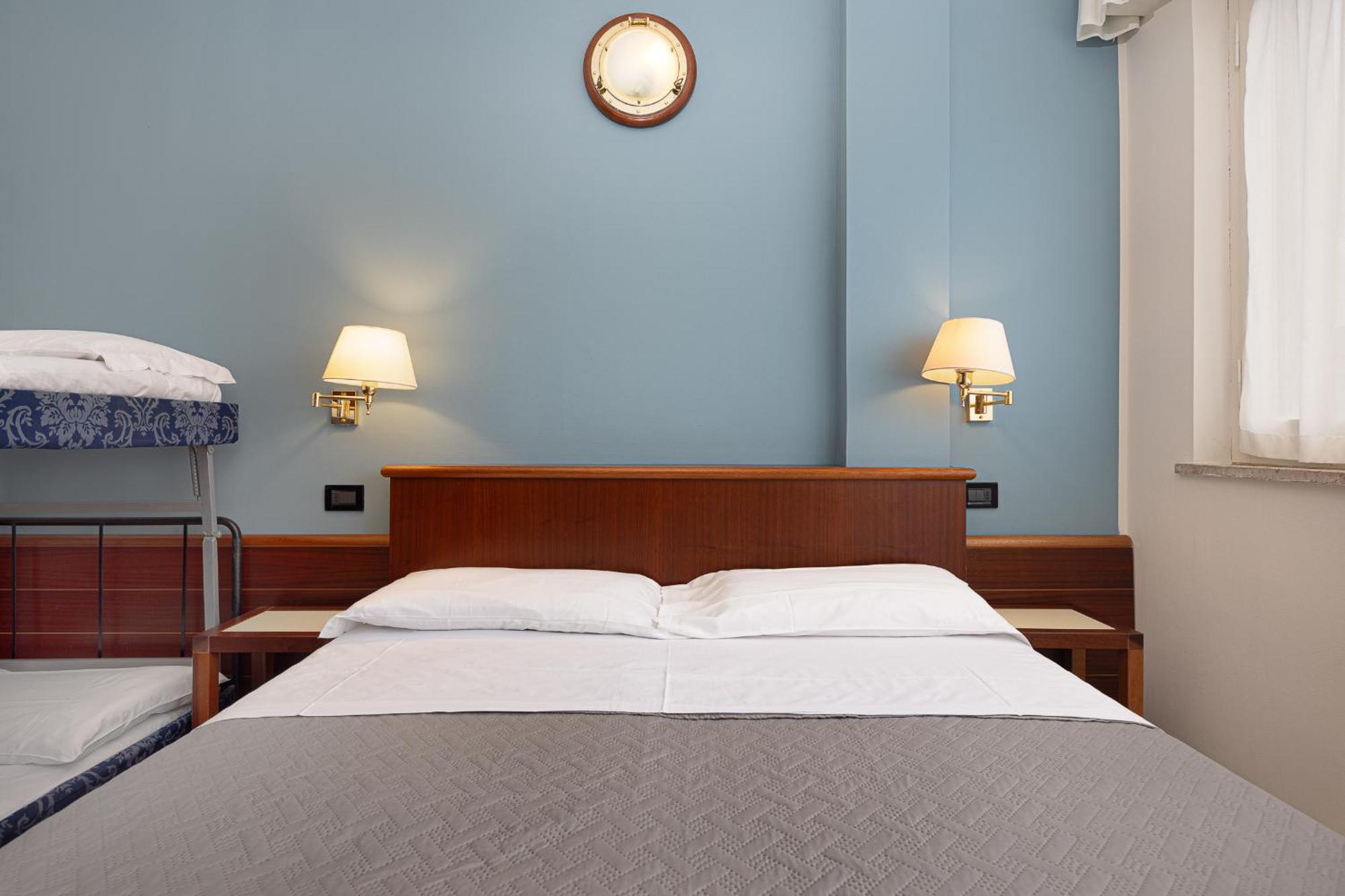 Avana Hotel 3*