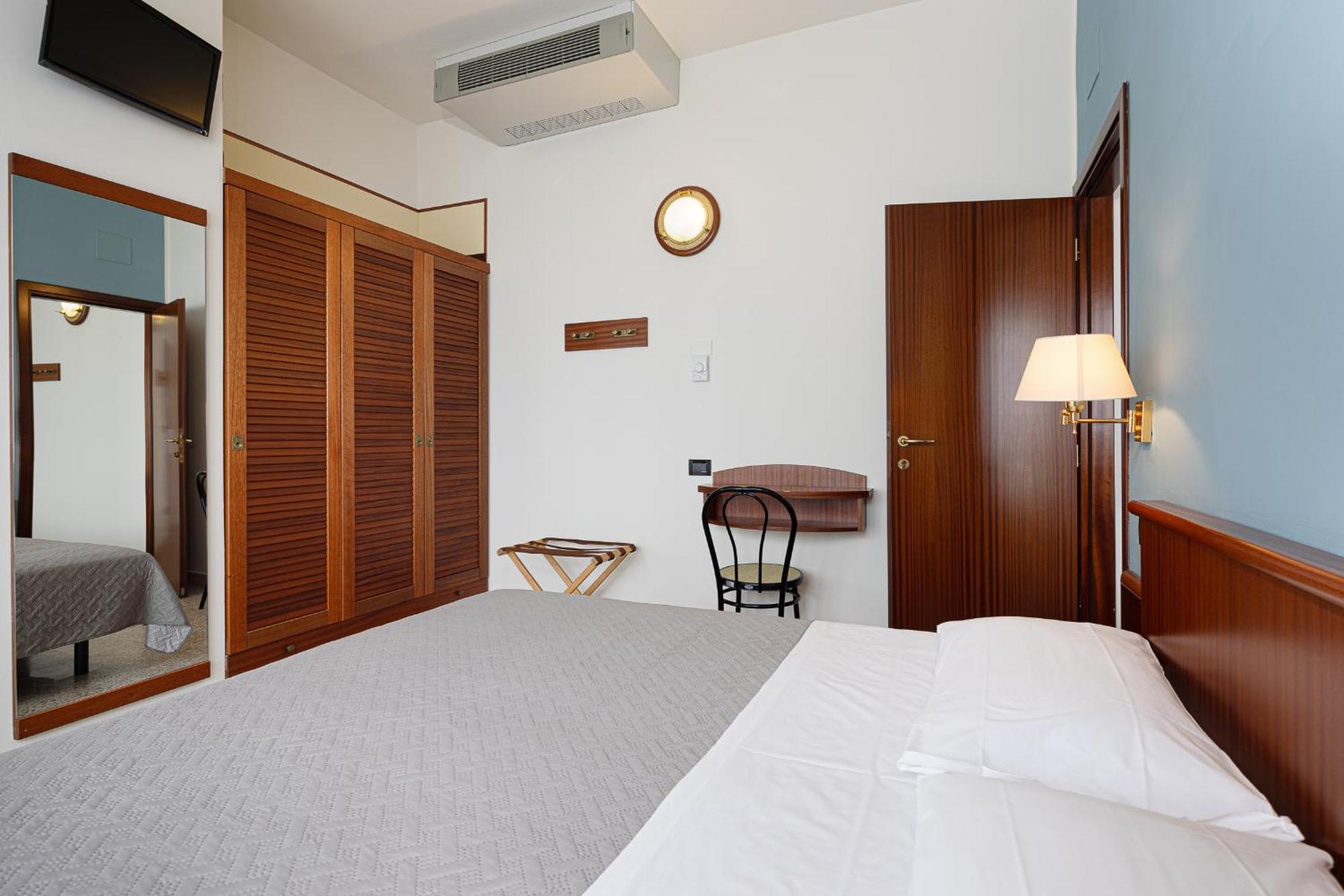 Avana 3* Riccione